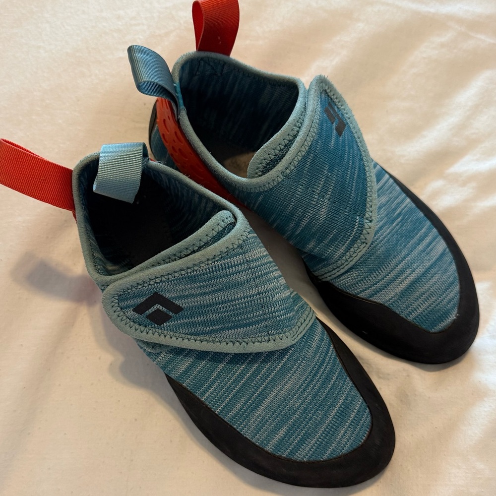 Black Diamond Moment Climbing Shoe | Sz 4 | Blue & Black